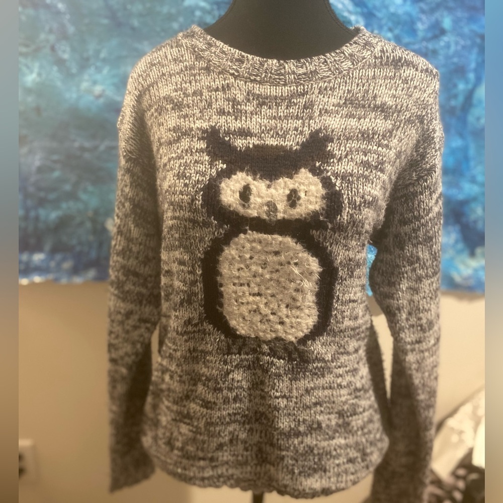 grey heathered owl sweater
